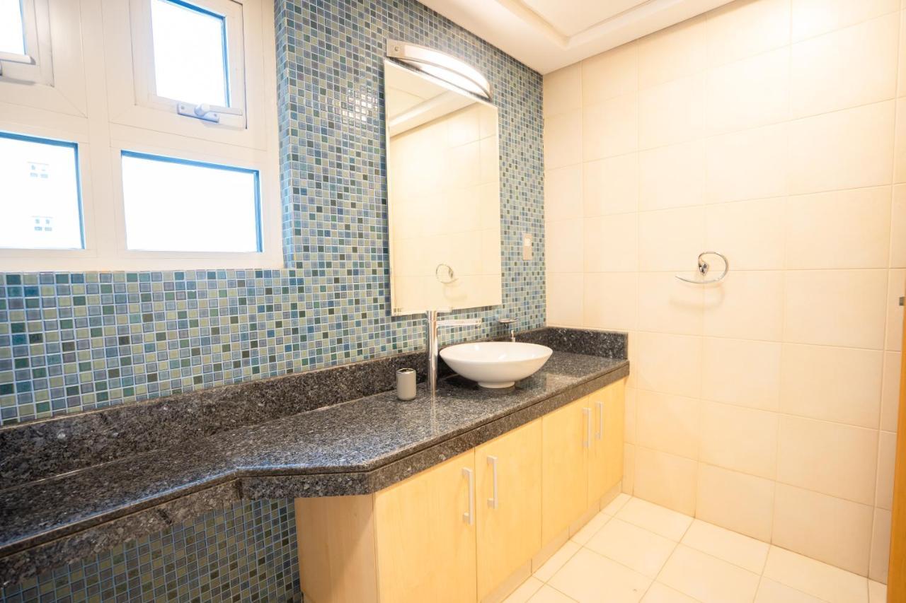 Luxury 4Br Apt - Palm Jumeriah - Beach Club Access Dubai Ngoại thất bức ảnh